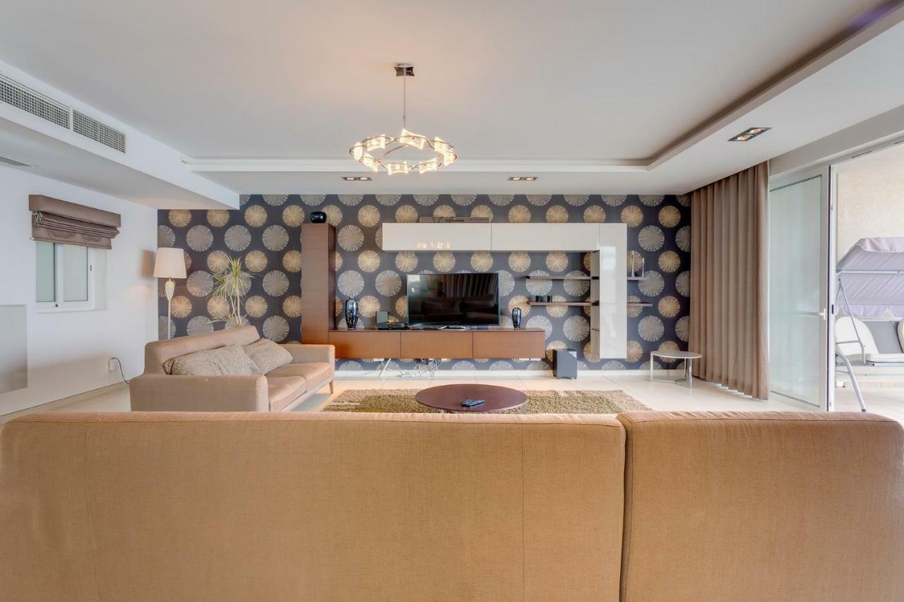 Contemporary, Luxury Apartment With Valletta And Harbour Views سليمة المظهر الخارجي الصورة