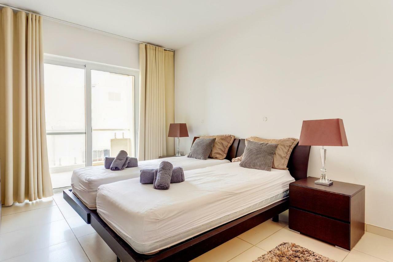 Contemporary, Luxury Apartment With Valletta And Harbour Views سليمة المظهر الخارجي الصورة