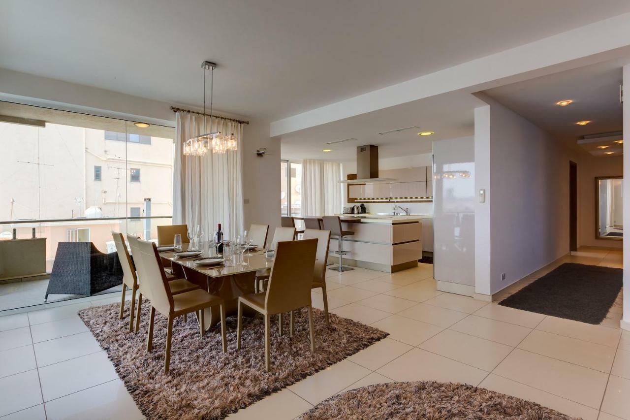 Contemporary, Luxury Apartment With Valletta And Harbour Views سليمة المظهر الخارجي الصورة